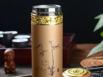 PP水杯杯蓋粘接不銹鋼，用聚力牌無氣味環(huán)保膠水粘接案例！