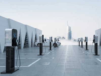 室外長(zhǎng)期工作的新能源充電樁品質(zhì)如何保障？充電樁密封膠不能少！